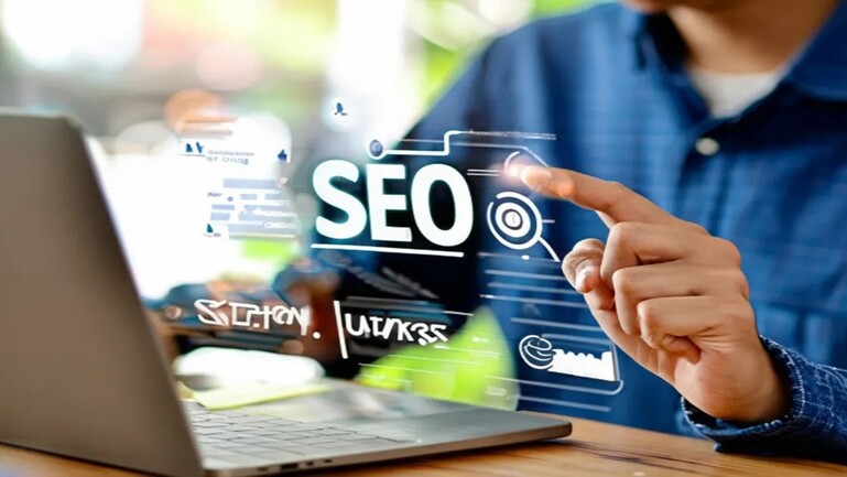 Berapa Lama SEO Bekerja? Temukan Jawaban Lengkap dari Ahli RajaSEO.com