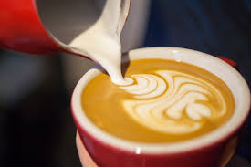 Latte: Seni Kopi dengan Sentuhan Susu yang Lembut