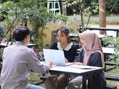 Ingin Jadi Mahasiswa Hebat? Ini Manfaat Punya Pengalaman Organisasi Kuat!